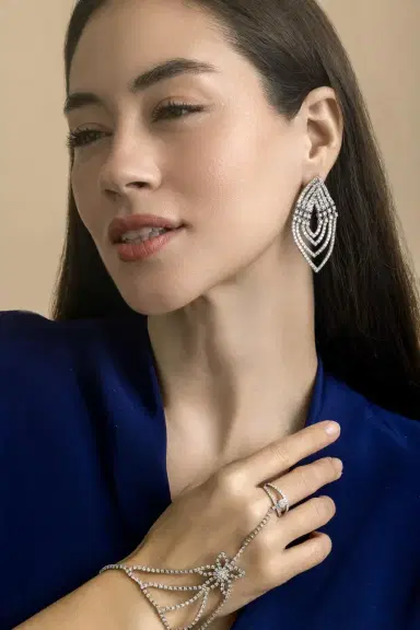 STEFERE Diamond Ripple Effect Earrings | Thumbnail 2