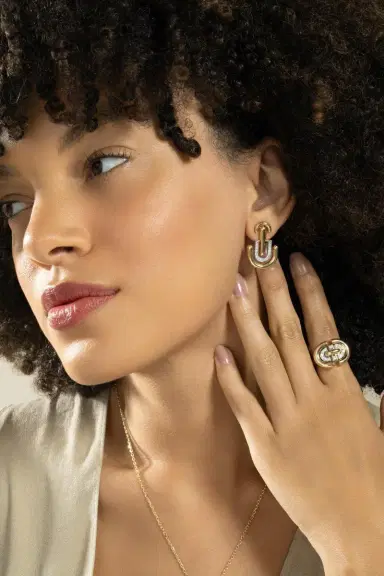 DAVID WEBB Diamond Unity Earrings | Thumbnail 3