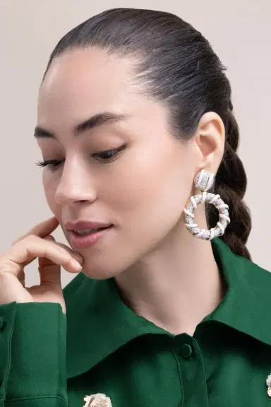 DAVID WEBB Diamond White Candy Stripe Earrings | Thumbnail 2 DAVID WEBB Diamond White Candy Stripe Earrings | Thumbnail 2