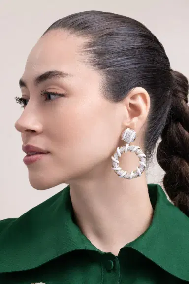 DAVID WEBB Diamond White Candy Stripe Earrings | Thumbnail 4 DAVID WEBB Diamond White Candy Stripe Earrings | Thumbnail 4