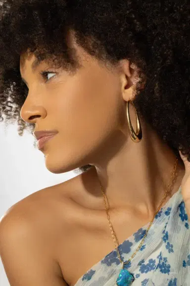 LISA NIK Elongated Oval Hoop Earrings | Thumbnail 2