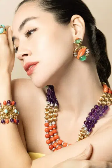 DAVID WEBB Emerald and Coral Leaf Earrings | Thumbnail 3 DAVID WEBB Emerald and Coral Leaf Earrings | Thumbnail 3