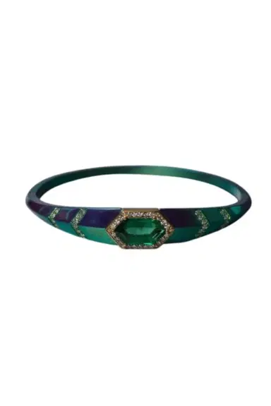 ARUNASHI Emerald Elongated Hexagon Bracelet | Thumbnail 1 ARUNASHI Emerald Elongated Hexagon Bracelet | Thumbnail 1