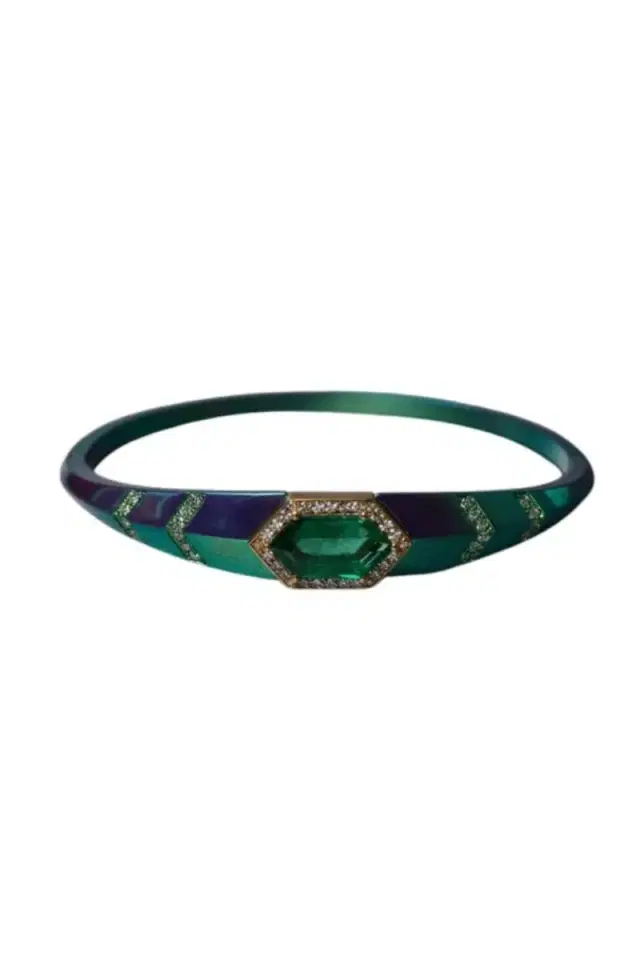 ARUNASHI Emerald Elongated Hexagon Bracelet