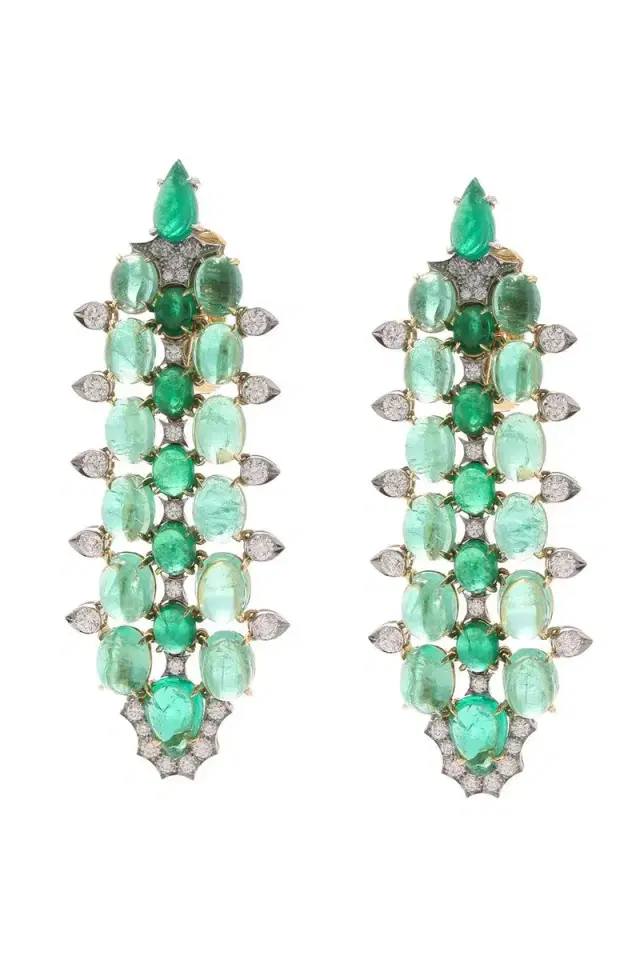DAVID WEBB Emerald Streemer Earrings