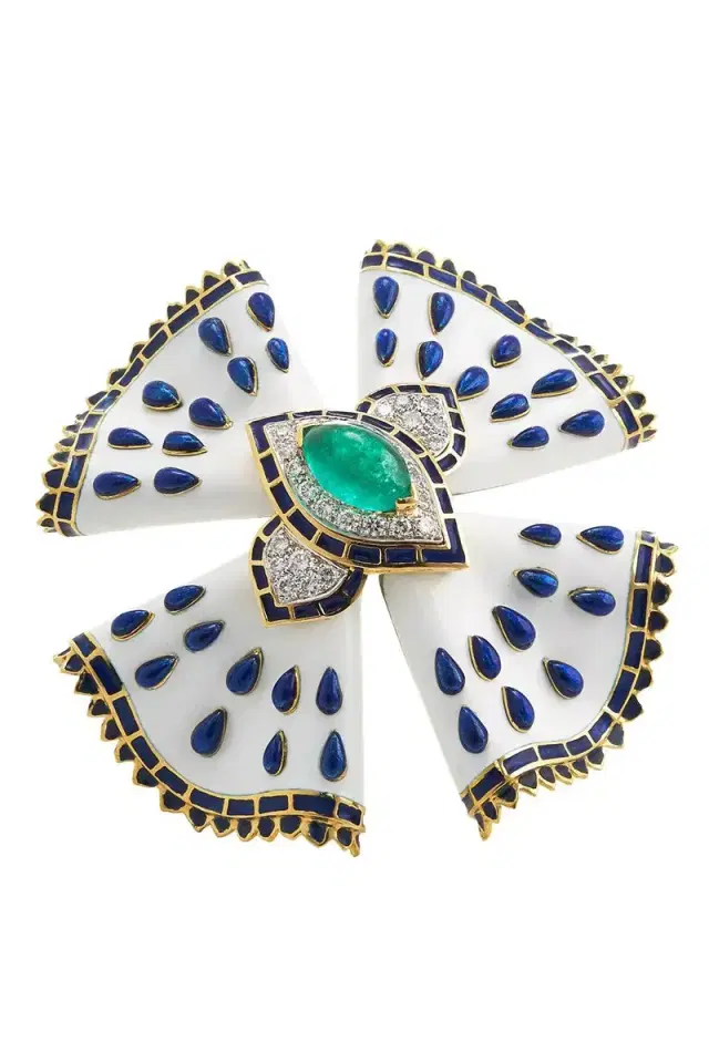 DAVID WEBB Emerald White Heraldic Brooch
