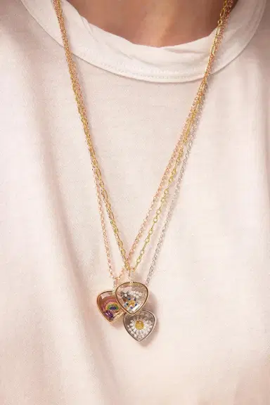 LOQUET Forget-Me-Not Charm | Thumbnail 2