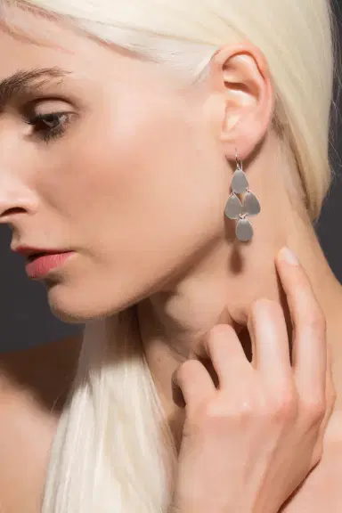 IRENE NEUWIRTH JEWELRY Four-Drop Chandelier Earrings | Thumbnail 2