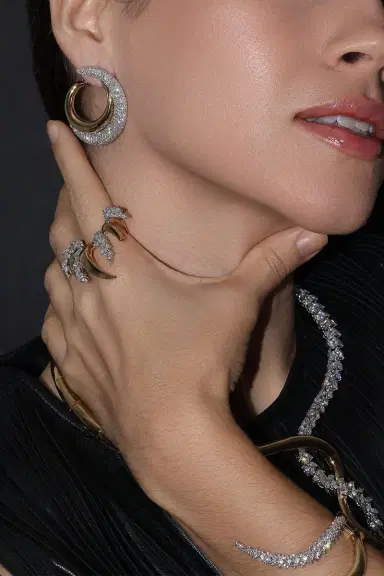 YEPREM Golden Strada Diamond Open Hoop Earrings | Thumbnail 4