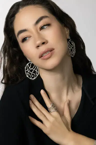 PARULINA Gothic Briar Diamond Earrings | Thumbnail 4