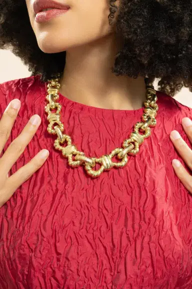 DAVID WEBB Infinity Rope Hammered Necklace | Thumbnail 4 DAVID WEBB Infinity Rope Hammered Necklace | Thumbnail 4