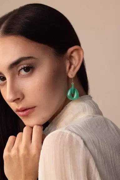 TEN THOUSAND THINGS Interlocking Chrysoprase Peacock Eye Earrings | Thumbnail 2 TEN THOUSAND THINGS Interlocking Chrysoprase Peacock Eye Earrings | Thumbnail 2