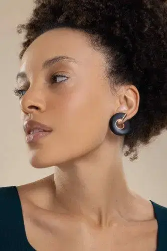 Vhernier Jet Verso Midi Earrings | Thumbnail 2