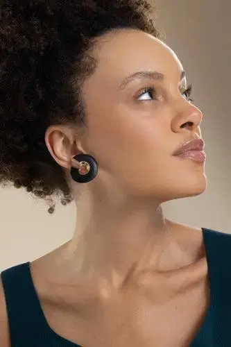 Vhernier Jet Verso Midi Earrings | Thumbnail 3
