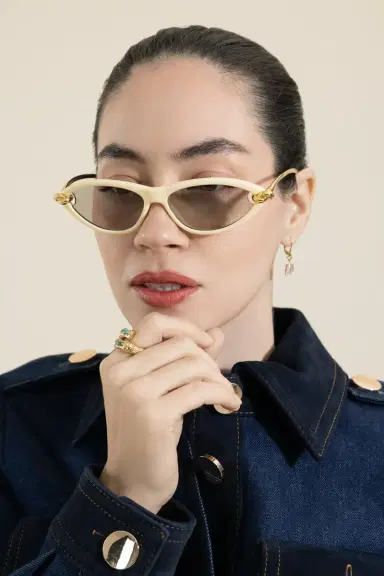 Bottega Veneta Knot Cat Eye Sunglasses | Thumbnail 4