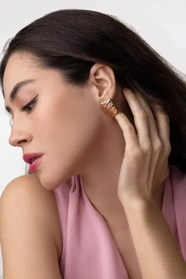 Anita Ko Large Croissant Earrings | Thumbnail 3