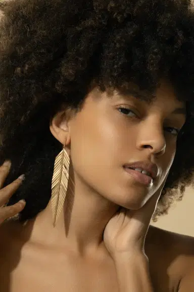 CADAR Large Feather Drop Earrings | Thumbnail 3