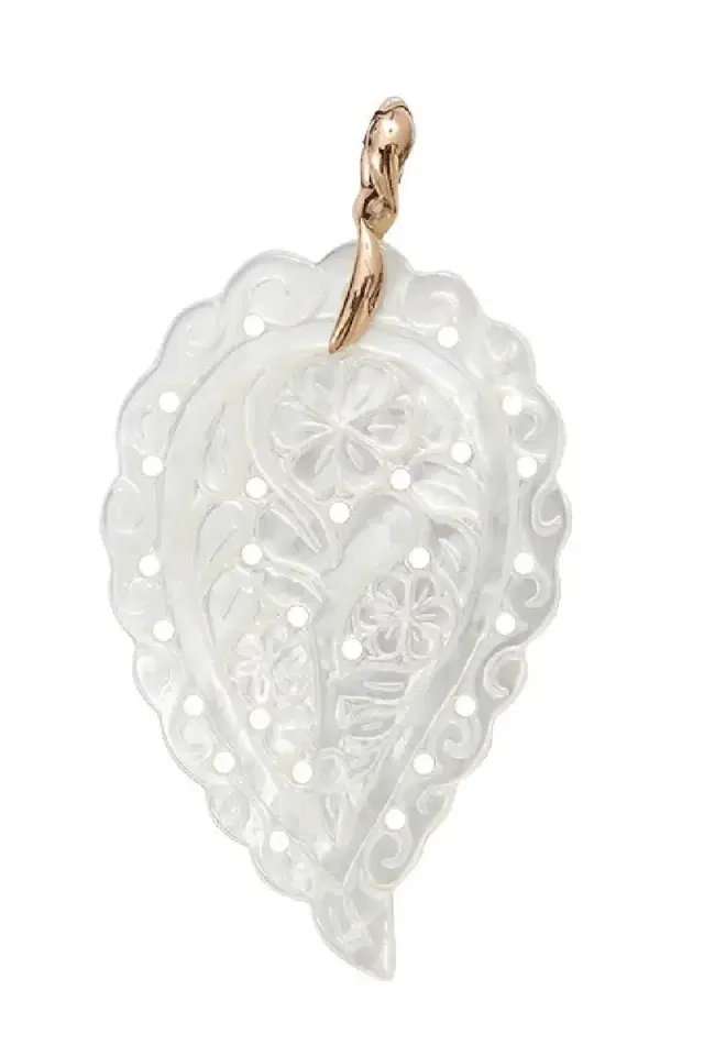 TAMARA COMOLLI Large Mother Of Pearl Carved India Pendant