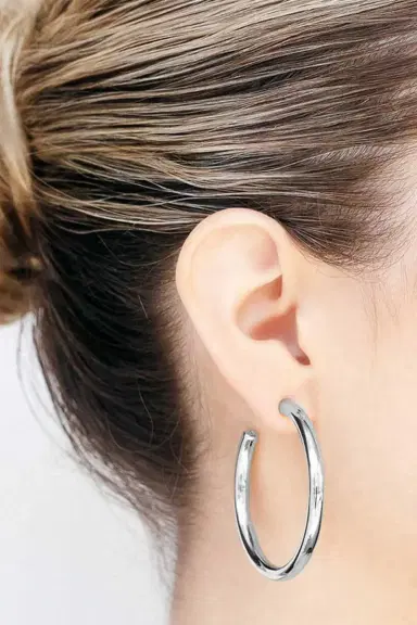 Jennifer Fisher Lilly Baby Hoop Earrings - Silver - 1.5in | Thumbnail 2
