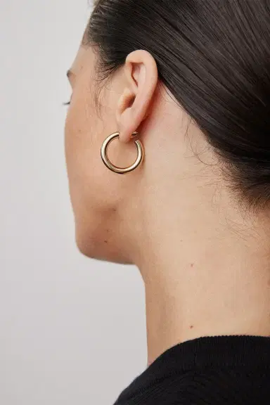 Jennifer Fisher Lilly Huggie Earrings - Yellow Gold - 1in | Thumbnail 2 Jennifer Fisher Lilly Huggie Earrings - Yellow Gold - 1in | Thumbnail 2