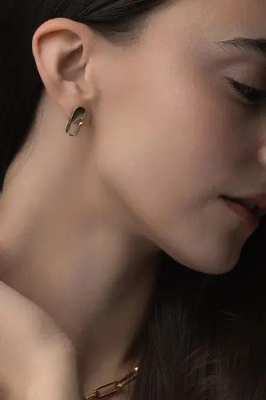 BIZZOTTO Link Earrings | Thumbnail 4