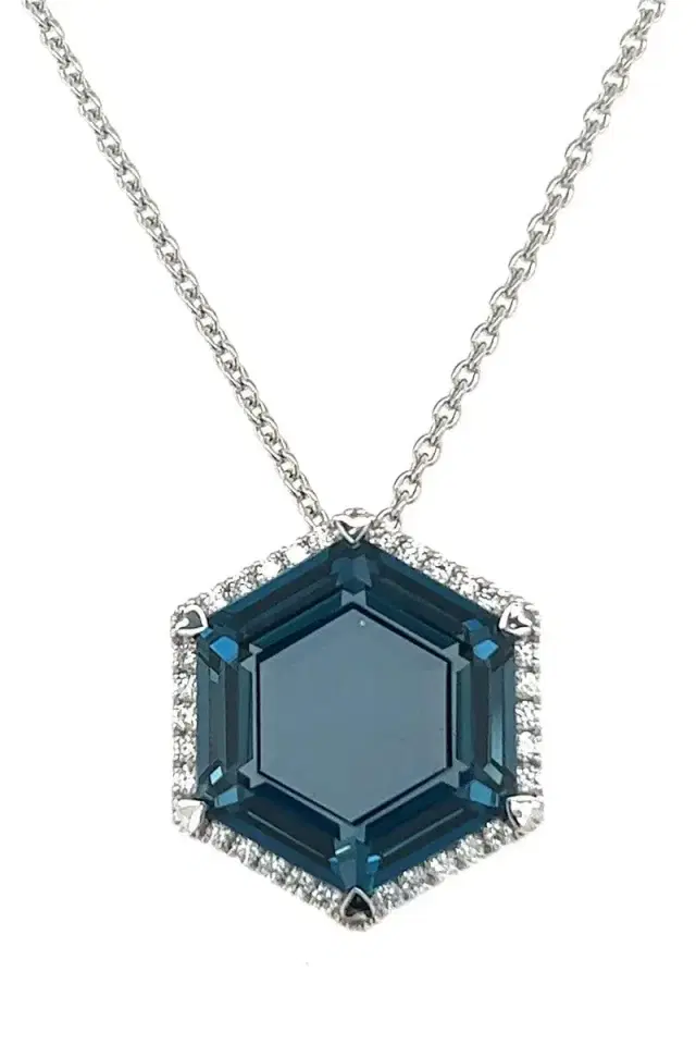 LISA NIK London Blue topaz Hexagon Necklace