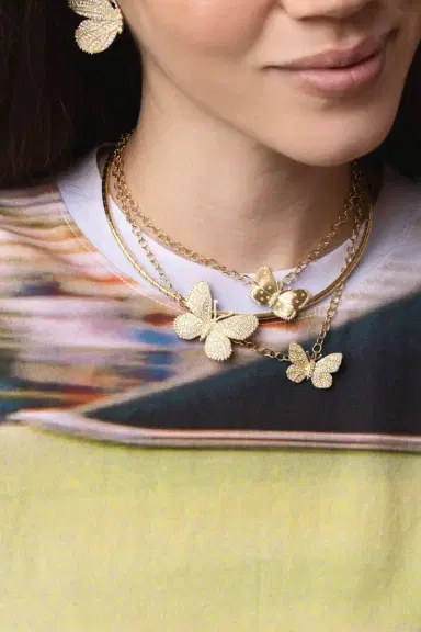 TANYA FARAH Medium Diamond Butterfly Half Wing Necklace | Thumbnail 3