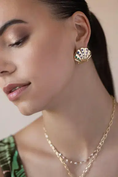Brent Neale Medium Rainbow Sapphire Shell Earrings | Thumbnail 2