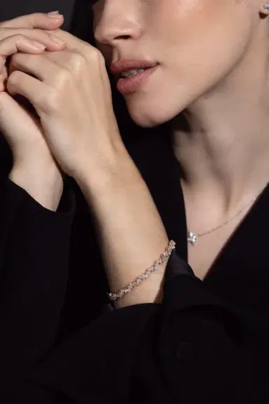KWIAT Mixed Diamond Bangle - Rose Gold | Thumbnail 3 KWIAT Mixed Diamond Bangle - Rose Gold | Thumbnail 3