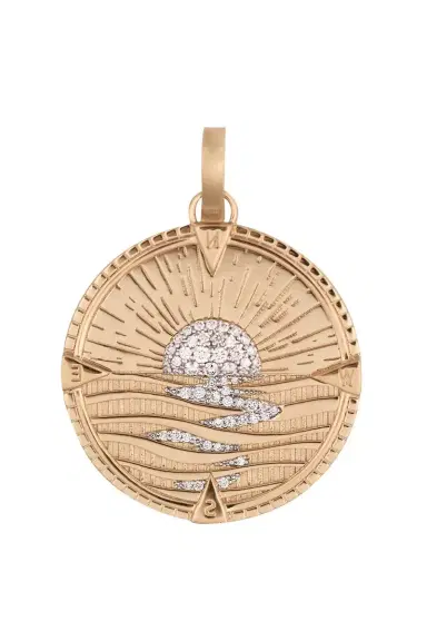 Foundrae New Beginnings - Internal Compass Large Medallion | Thumbnail 1