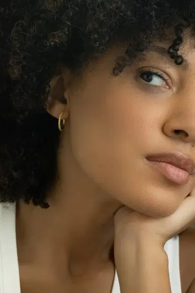 LISA NIK Orange Yellow Ombre Sapphire Hoop Earrings | Thumbnail 3 LISA NIK Orange Yellow Ombre Sapphire Hoop Earrings | Thumbnail 3