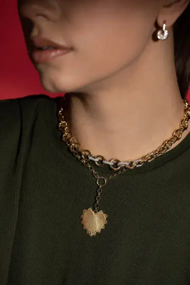 Foundrae Oversized Love Token Necklace | Thumbnail 2