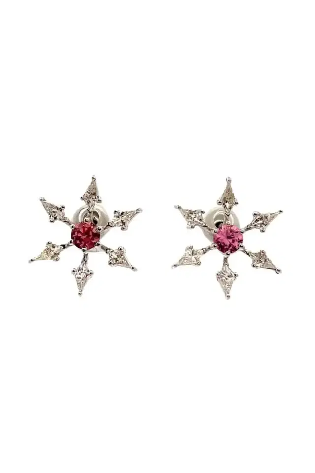 ARUNASHI Padaparascha Diamond Kite Star Earrings
