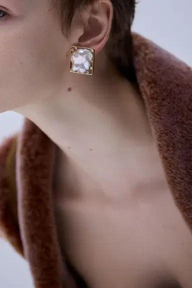 DENISE CASSOU Pearl Diamond Earrings | Thumbnail 2