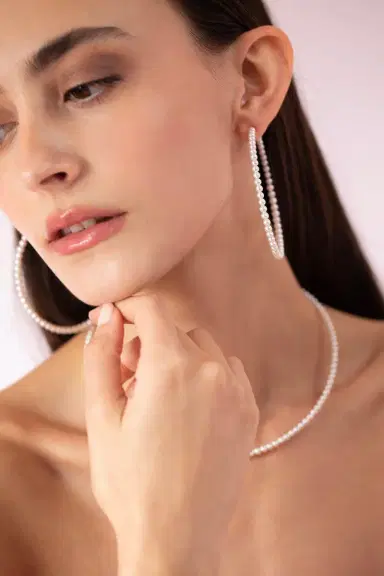BAGGINS Pearl Hoops - 2.75in | Thumbnail 4