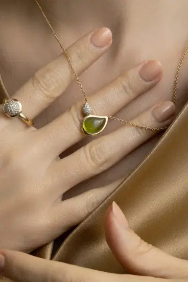 TAMARA COMOLLI Peridot Diamond Two Drops Signature Necklace | Thumbnail 3 TAMARA COMOLLI Peridot Diamond Two Drops Signature Necklace | Thumbnail 3