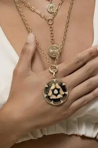Foundrae Reverie Butterfly Triskele Exuberant Medallion | Thumbnail 3