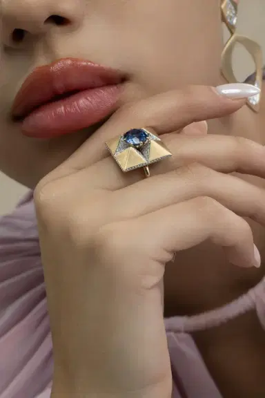 ARUNASHI Sapphire The Fortune Teller Origami Ring | Thumbnail 3