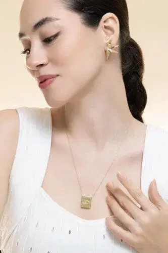 CAROL KAUFFMANN Scapular Eye Necklace | Thumbnail 2