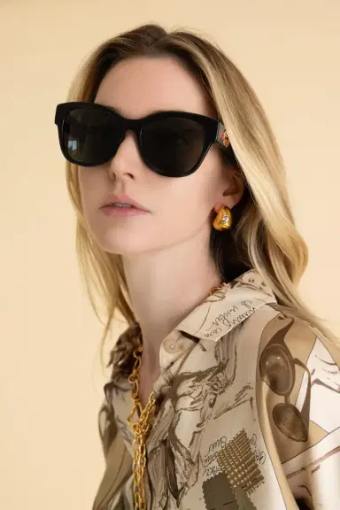 Gucci Side Logo Sunglasses | Thumbnail 2