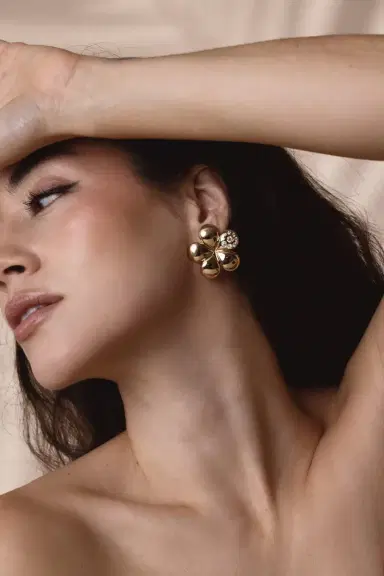 Brent Neale Single Diamond Petal Medium Flower Earrings | Thumbnail 2