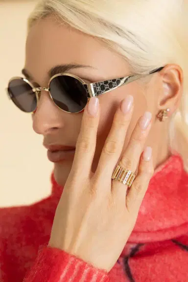 Gucci Small Oval Sunglasses | Thumbnail 4
