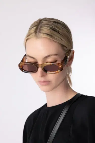 Gucci Small Rectangle Sunglasses | Thumbnail 2