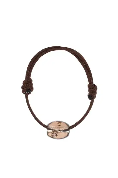 DEZSO BY SARA BELTRÁN Smoky Quartz Garnet Brown Cowry Bracelet | Thumbnail 1 DEZSO BY SARA BELTRÁN Smoky Quartz Garnet Brown Cowry Bracelet | Thumbnail 1