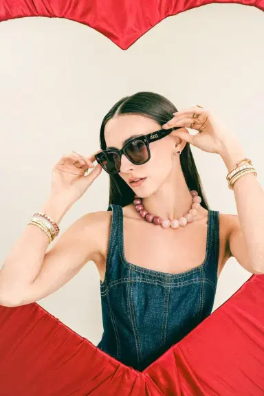 Gucci Square Sunglasses | Thumbnail 2