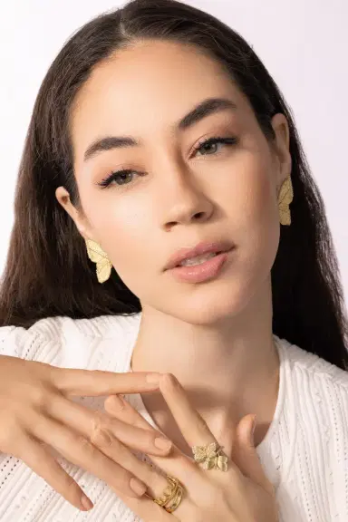 TANYA FARAH Textured Half Butterfly Wing Diamond Earrings | Thumbnail 3 TANYA FARAH Textured Half Butterfly Wing Diamond Earrings | Thumbnail 3