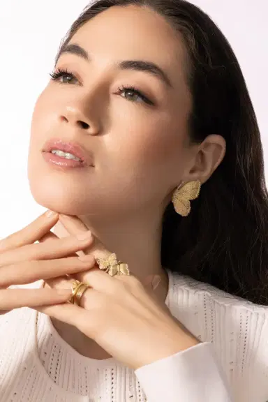 TANYA FARAH Textured Half Butterfly Wing Diamond Earrings | Thumbnail 4 TANYA FARAH Textured Half Butterfly Wing Diamond Earrings | Thumbnail 4