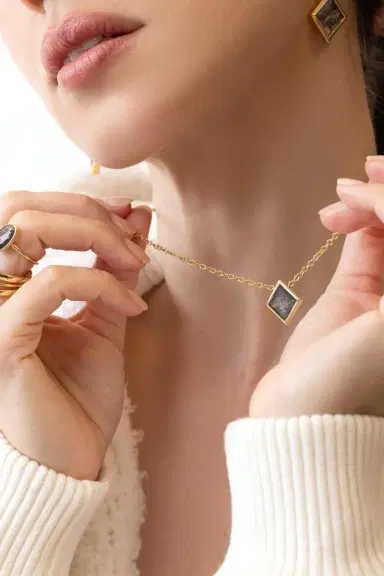 WITH LOVE The Bezel Pendant | Thumbnail 3 WITH LOVE The Bezel Pendant | Thumbnail 3