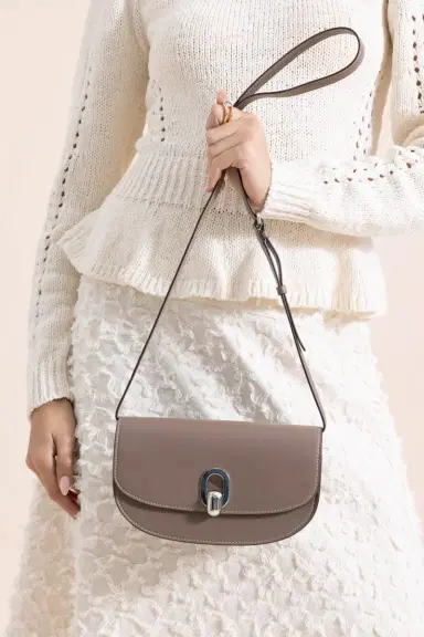 Savette Tondo Crescent Bag | Thumbnail 3