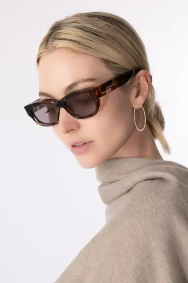 Gucci Transparent Rectangle Sunglasses | Thumbnail 3
